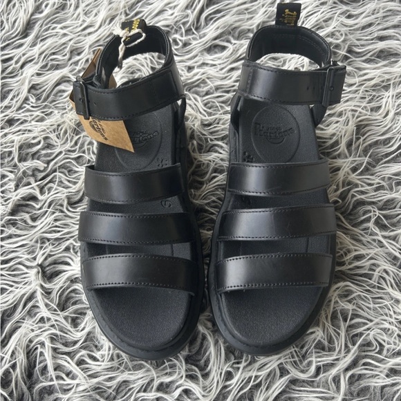 Dr. Martens Other - NWT Doc Martens BLAIRE Hydro Platform Strap Black Sandals Size Men 7 Women 8.